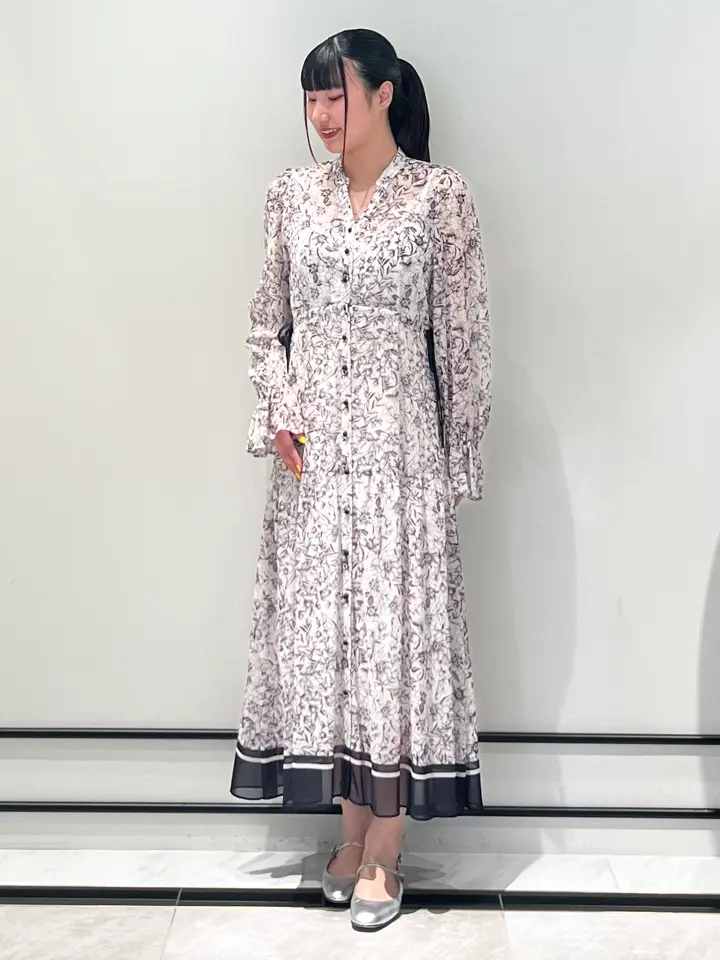 GRACE CONTINENTAL CHISAKO.S コーディネート画像