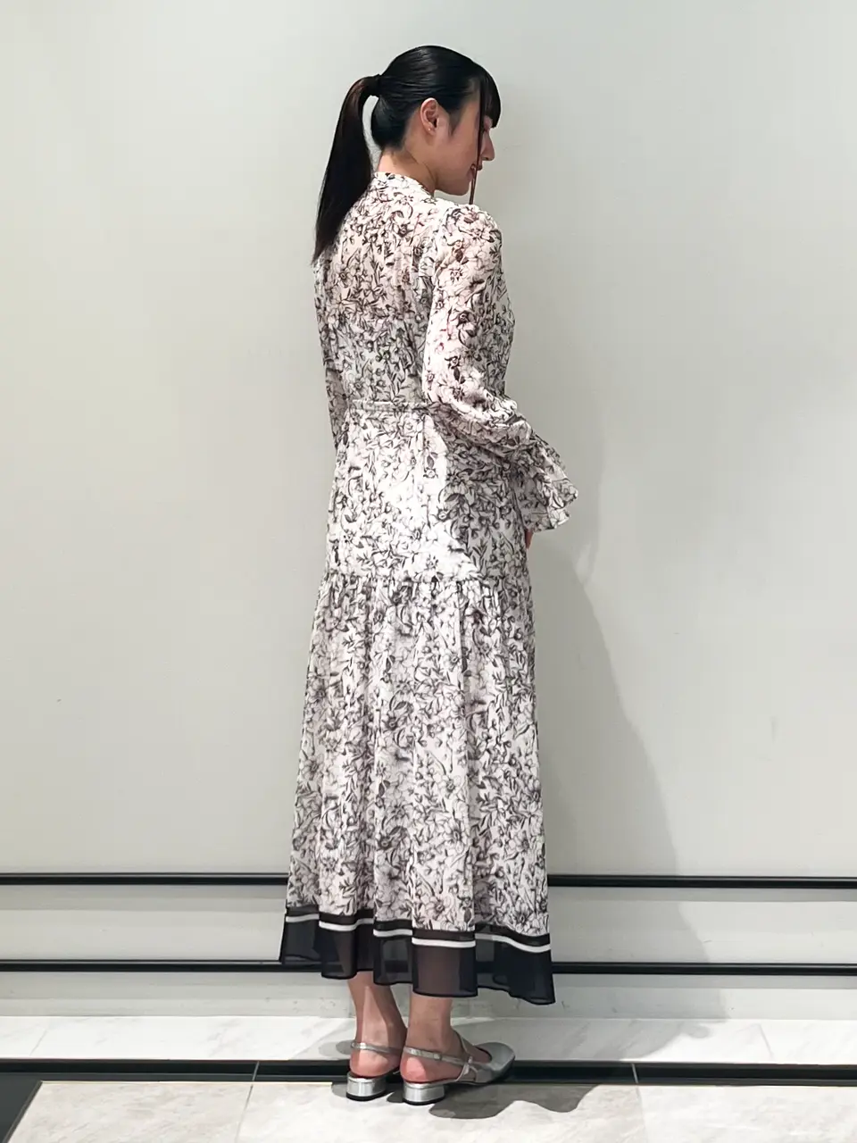 GRACE CONTINENTAL CHISAKO.S コーディネート画像