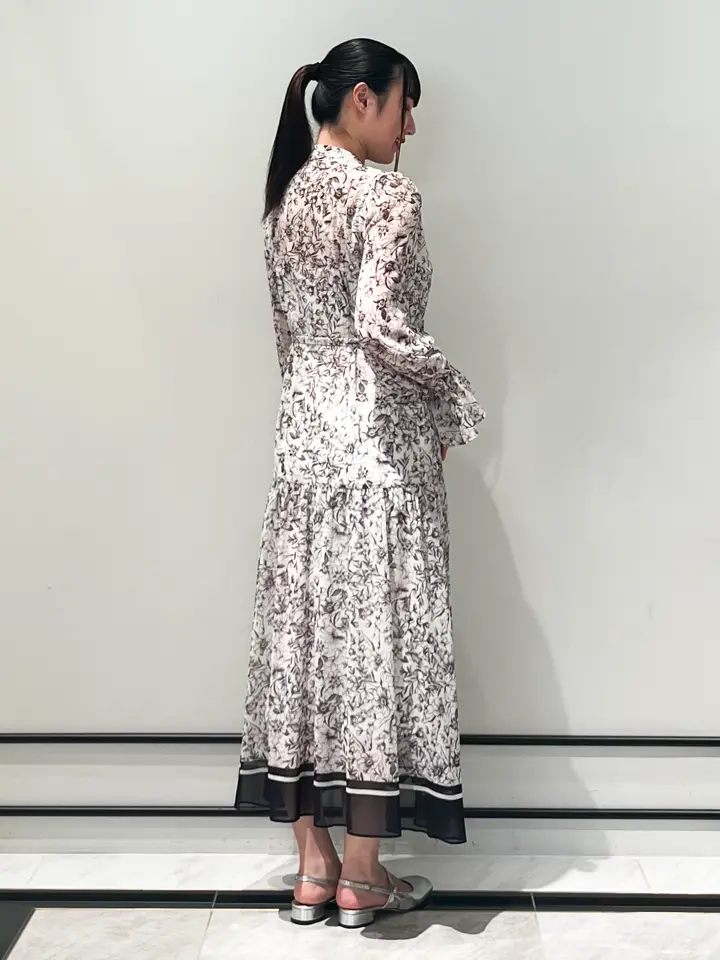 GRACE CONTINENTAL CHISAKO.S コーディネート画像