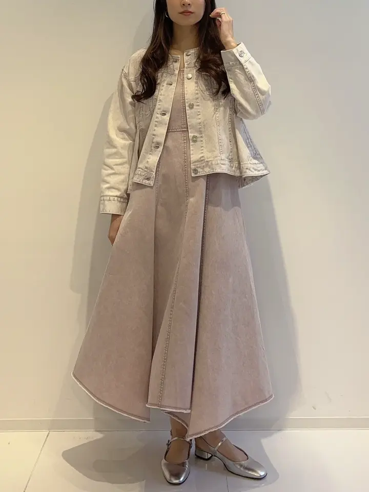 GRACE CONTINENTAL Hikaru Okada コーディネート画像