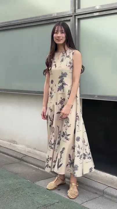 GRACE CONTINENTAL Hikaru Okada コーディネート画像