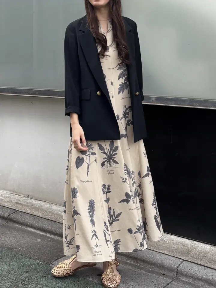 GRACE CONTINENTAL Hikaru Okada コーディネート画像