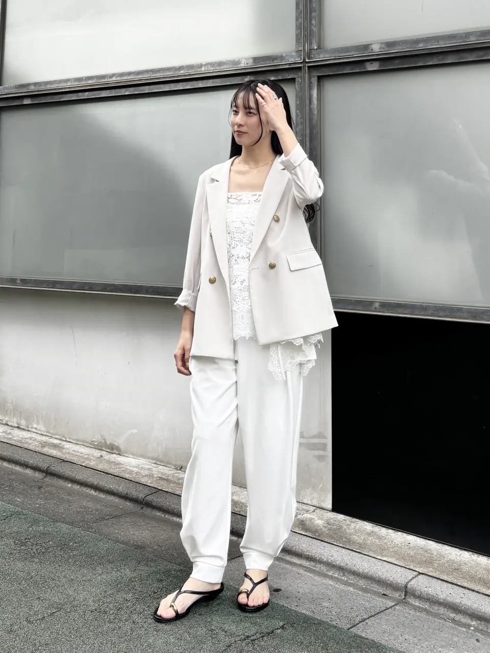 GRACE CONTINENTAL Hikaru Okada コーディネート画像