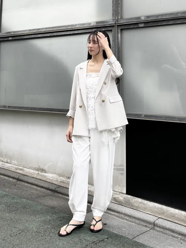 GRACE CONTINENTAL Hikaru Okada コーディネート画像