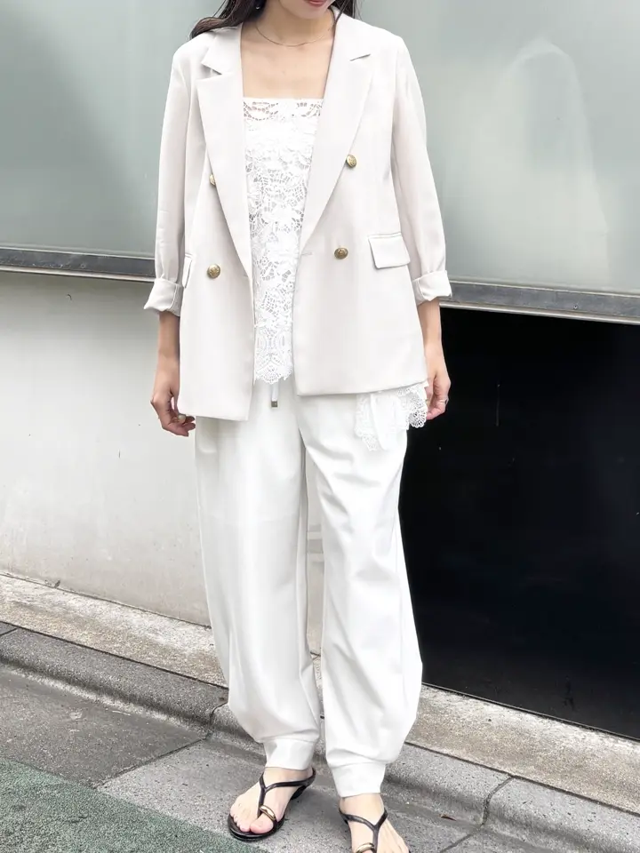 GRACE CONTINENTAL Hikaru Okada コーディネート画像