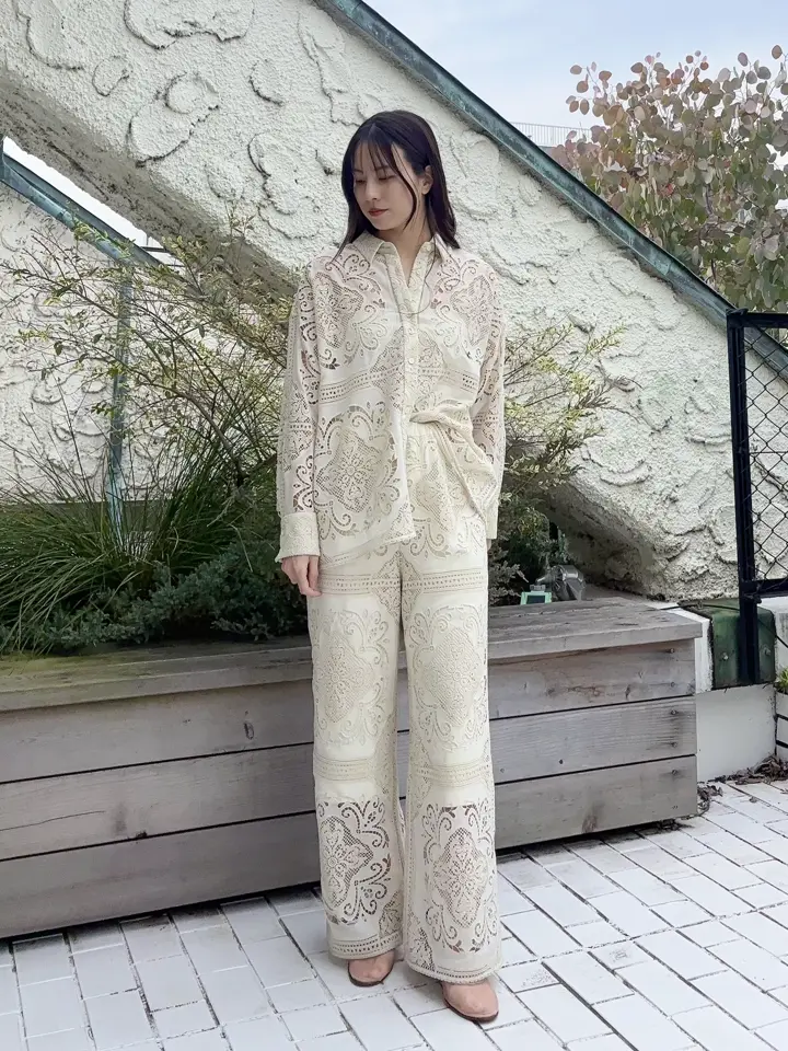 GRACE CONTINENTAL Hikaru Okada コーディネート画像