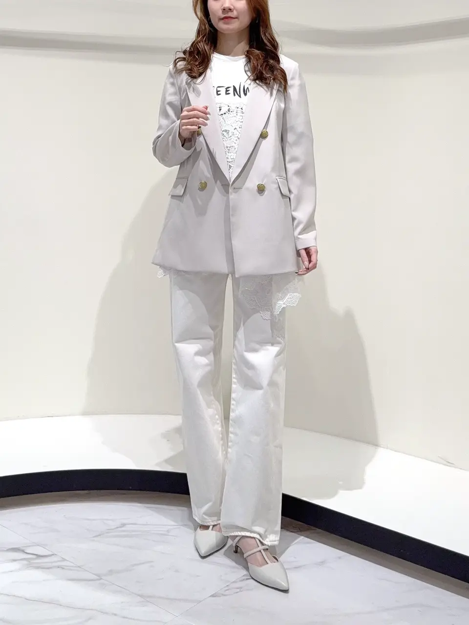 GRACE CONTINENTAL Suzuka コーディネート画像