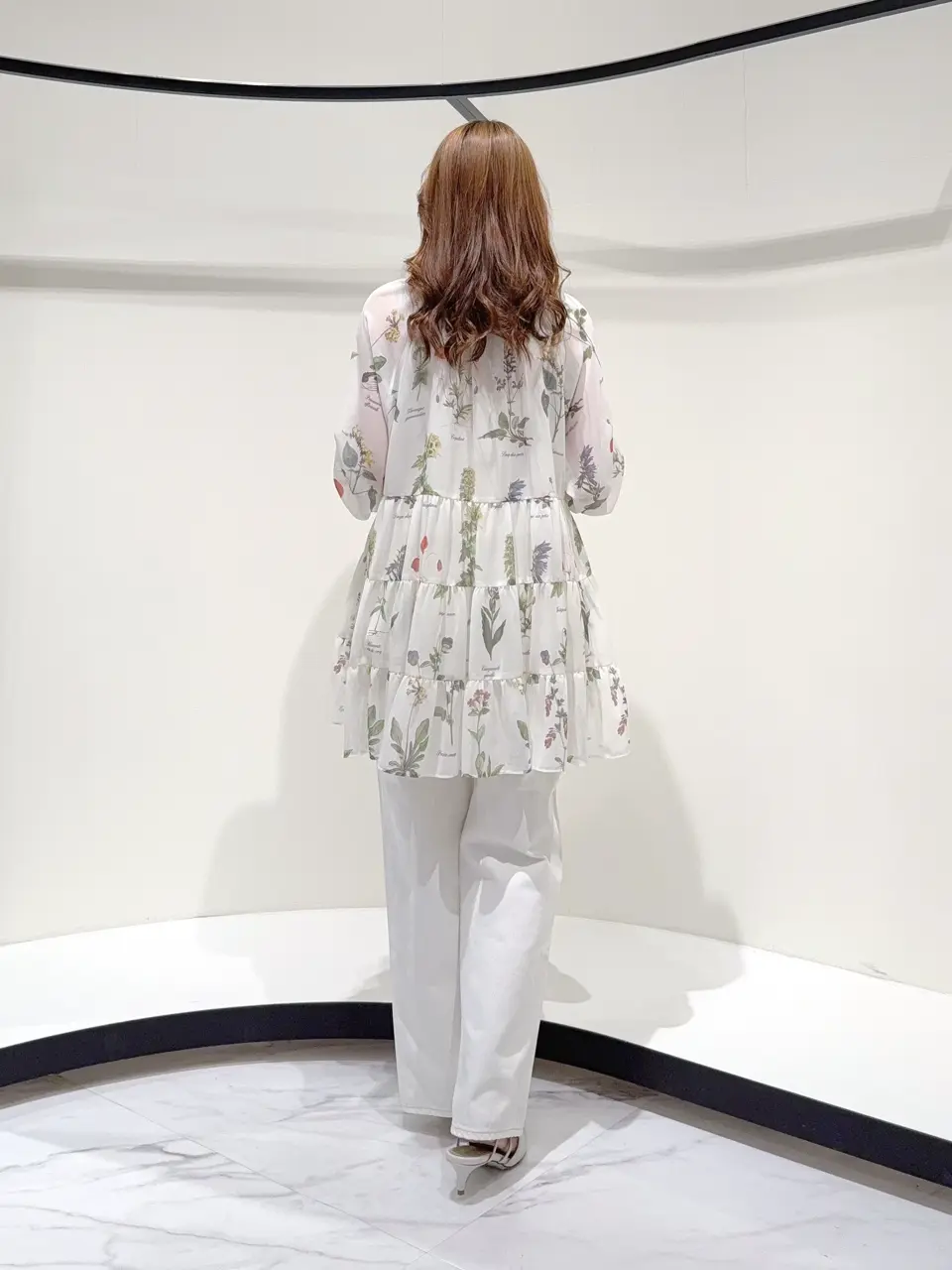 GRACE CONTINENTAL Suzuka コーディネート画像