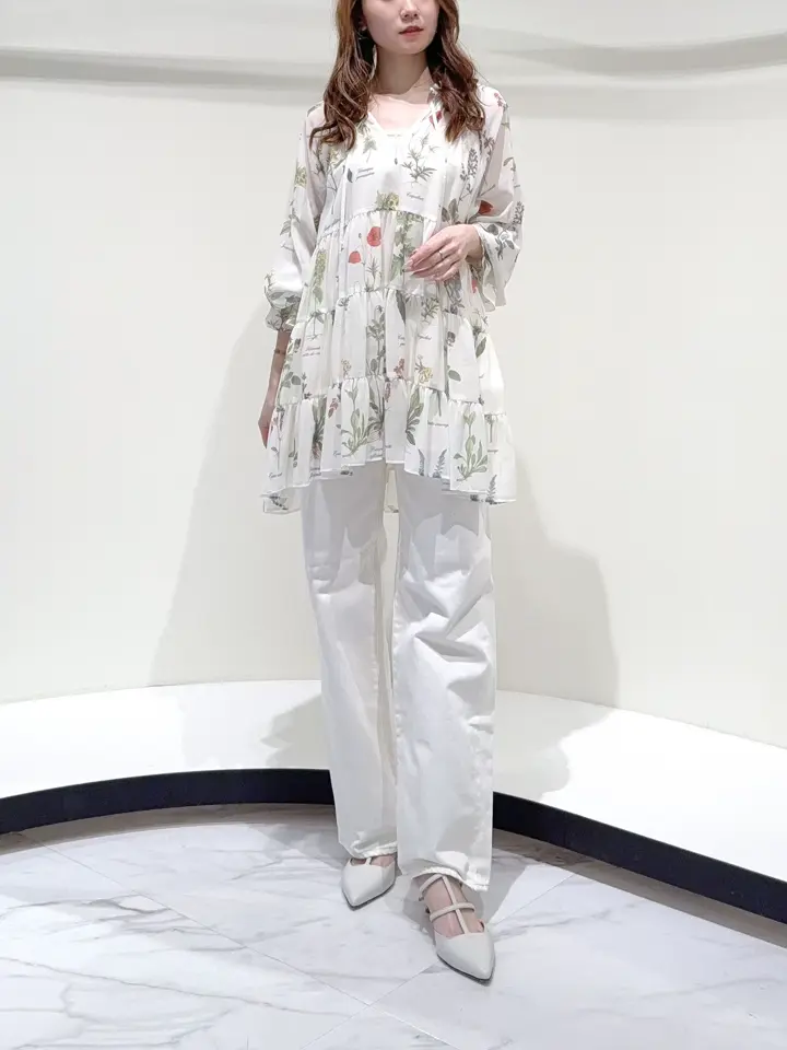 GRACE CONTINENTAL Suzuka コーディネート画像