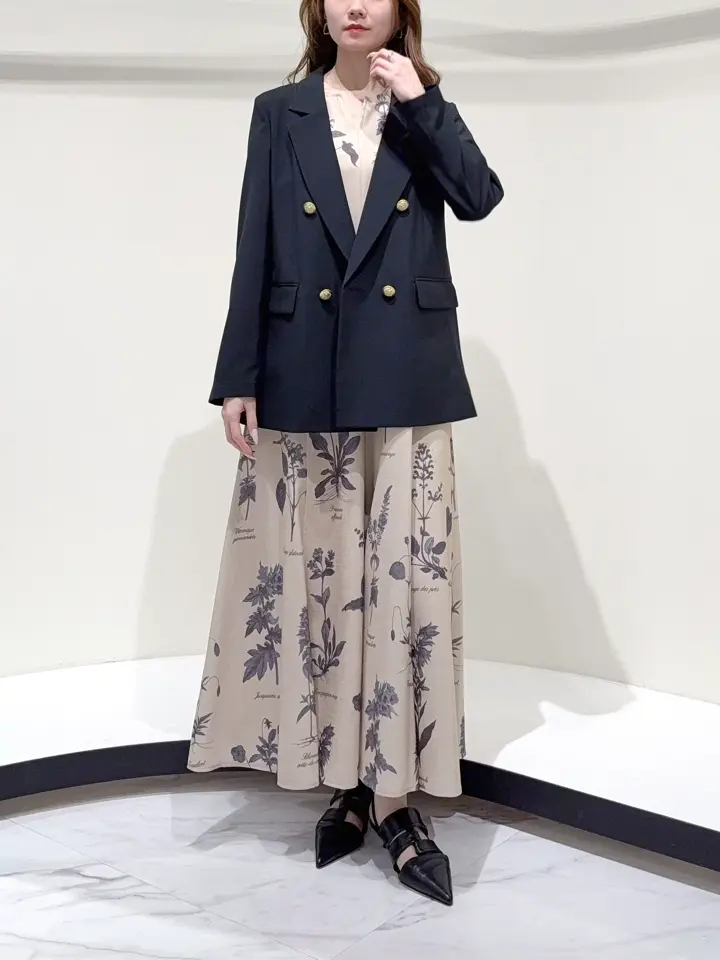 GRACE CONTINENTAL Suzuka コーディネート画像