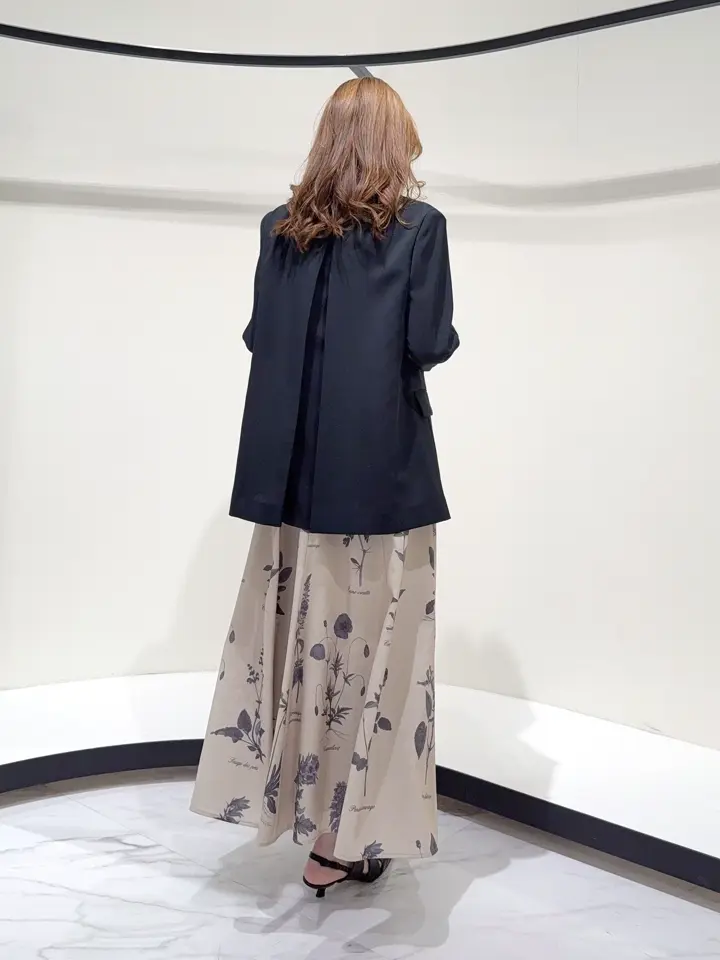 GRACE CONTINENTAL Suzuka コーディネート画像