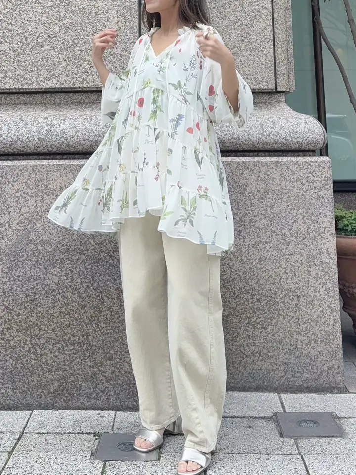 GRACE CONTINENTAL yukimi yonee コーディネート画像