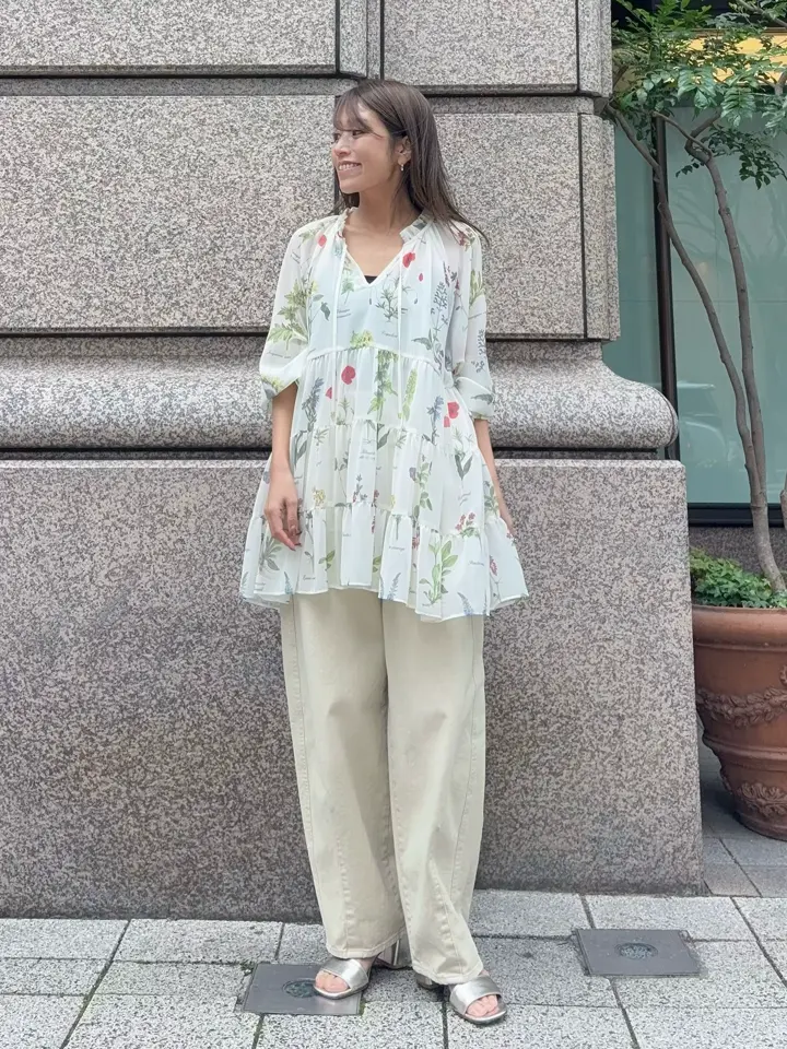 GRACE CONTINENTAL yukimi yonee コーディネート画像