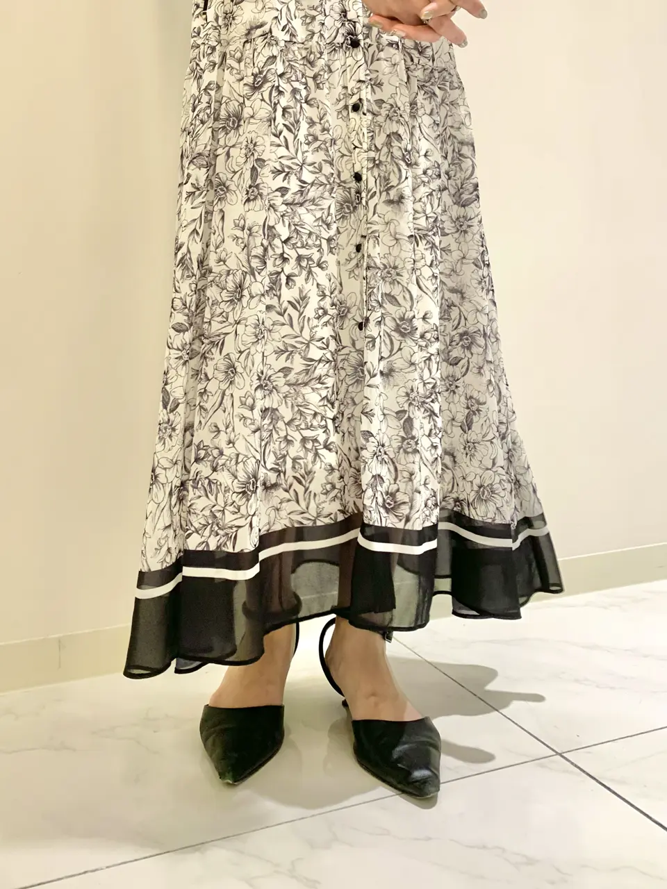 GRACE CONTINENTAL haruka iwasaki コーディネート画像