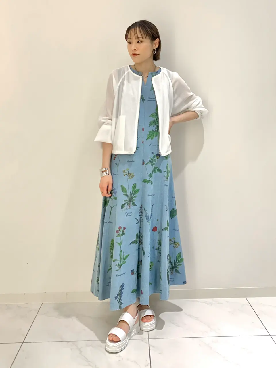  haruka iwasaki コーディネート画像