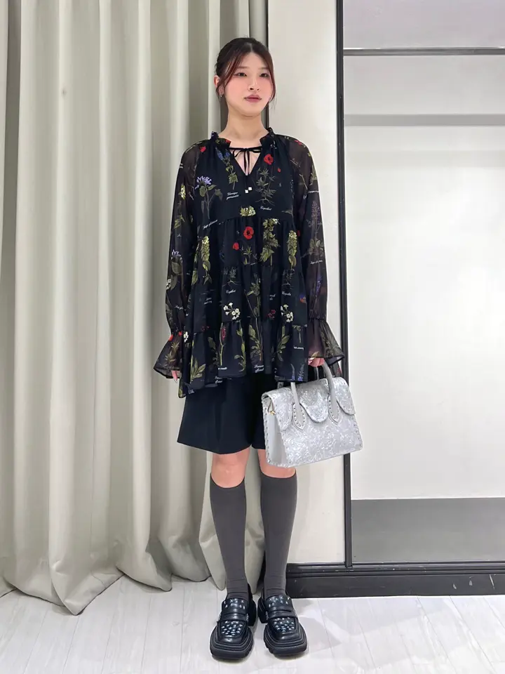 GRACE CONTINENTAL NORIA コーディネート画像