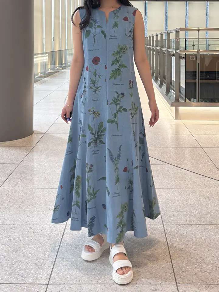 GRACE CONTINENTAL Kikuchi コーディネート画像