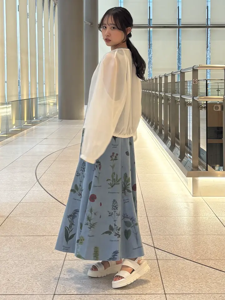 GRACE CONTINENTAL Kikuchi コーディネート画像