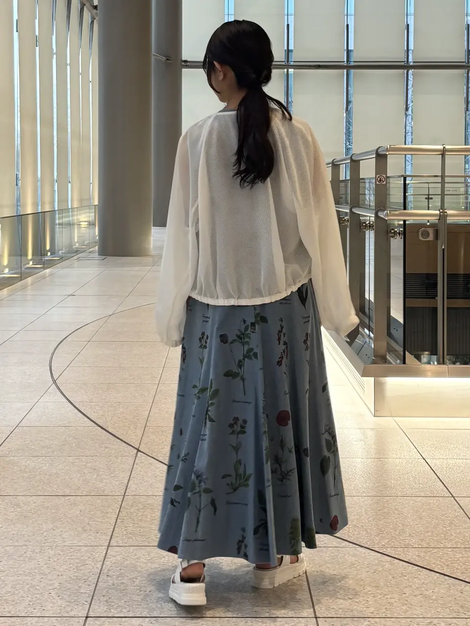 GRACE CONTINENTAL Kikuchi コーディネート画像