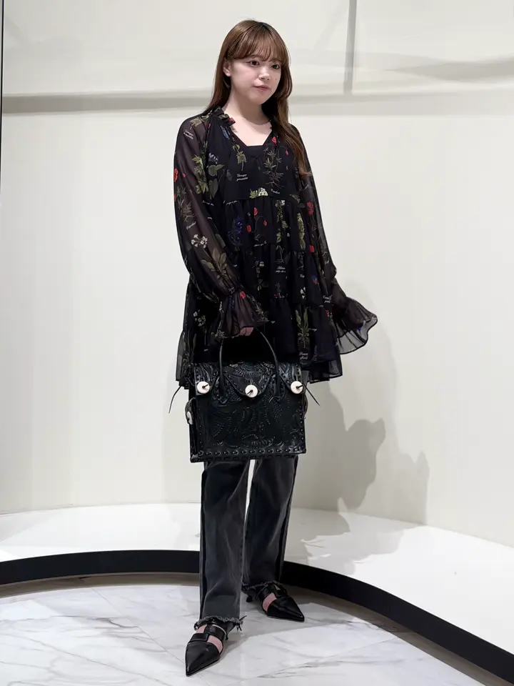 GRACE CONTINENTAL 平野 裕華 コーディネート画像