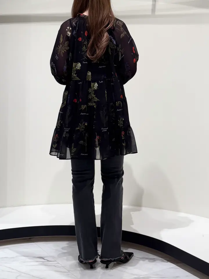 GRACE CONTINENTAL 平野 裕華 コーディネート画像