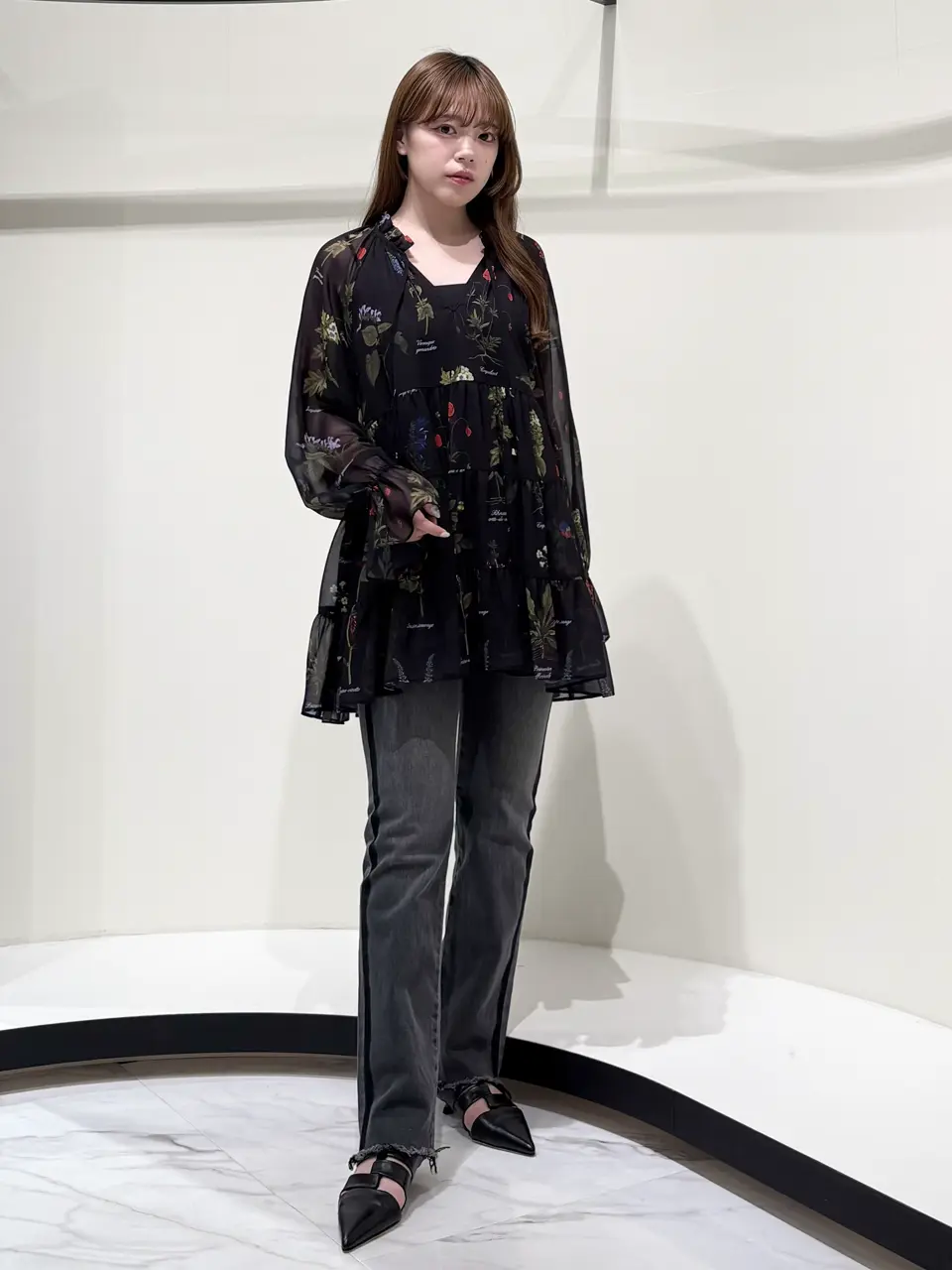 GRACE CONTINENTAL 平野 裕華 コーディネート画像