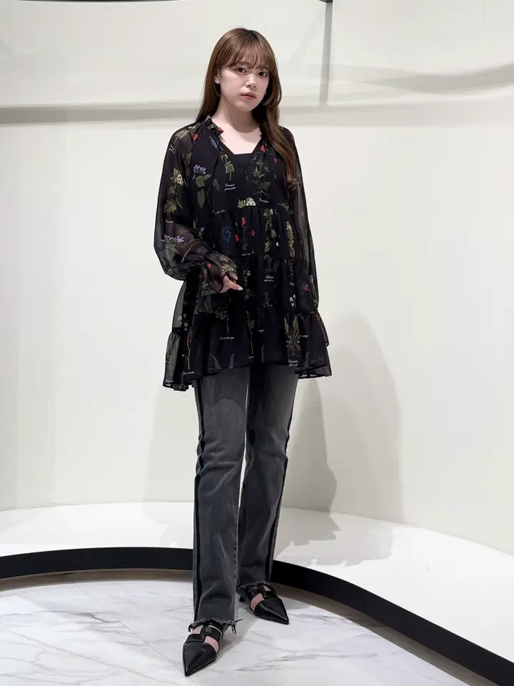 GRACE CONTINENTAL 平野 裕華 コーディネート画像