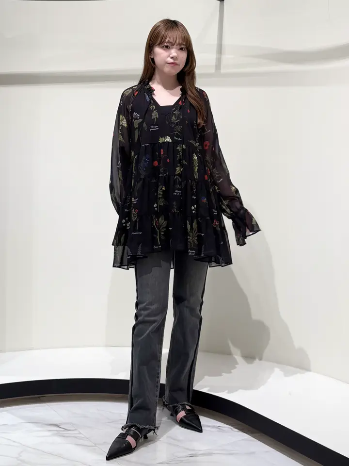 GRACE CONTINENTAL 平野 裕華 コーディネート画像