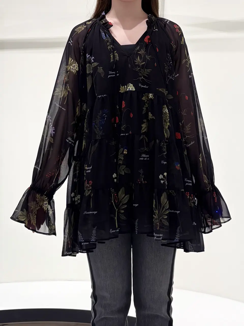 GRACE CONTINENTAL 平野 裕華 コーディネート画像