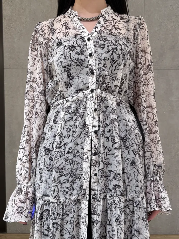 GRACE CONTINENTAL anri コーディネート画像