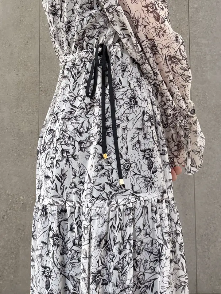 GRACE CONTINENTAL anri コーディネート画像