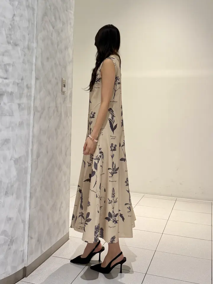 GRACE CONTINENTAL momo コーディネート画像