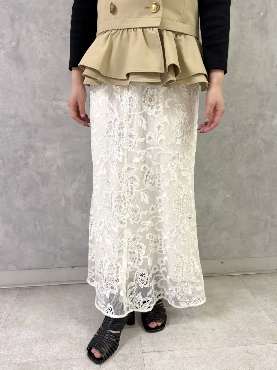 GRACE CONTINENTAL RINA コーディネート画像