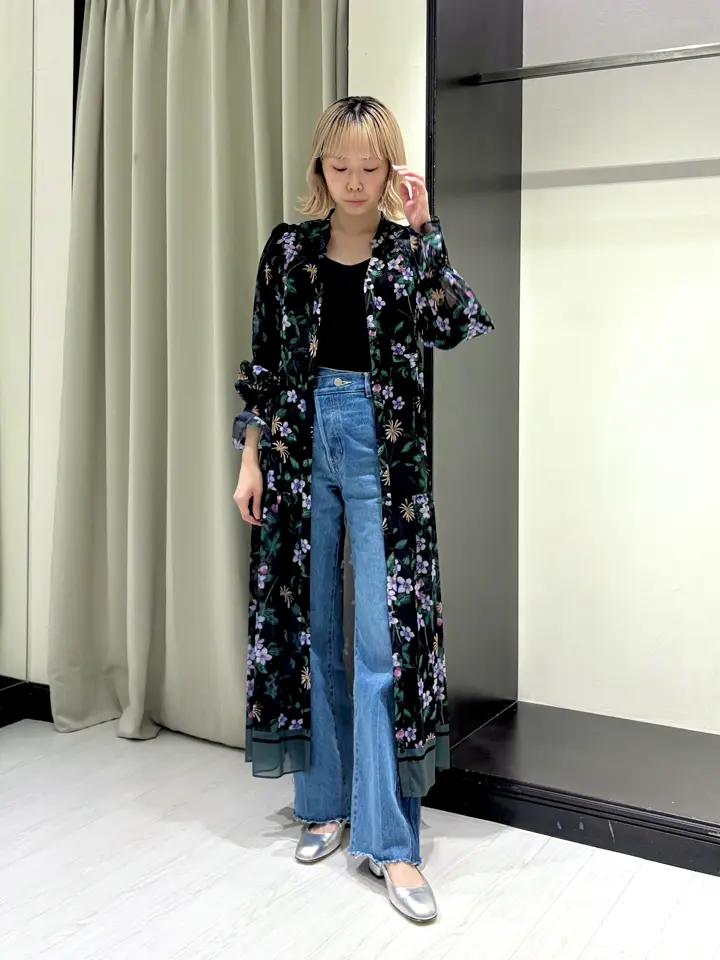 GRACE CONTINENTAL Abe コーディネート画像