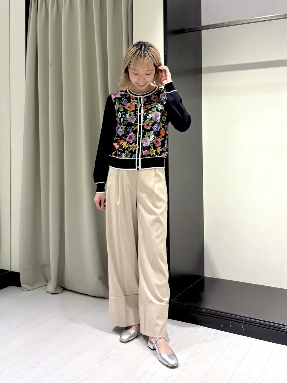 GRACE CONTINENTAL Abe コーディネート画像