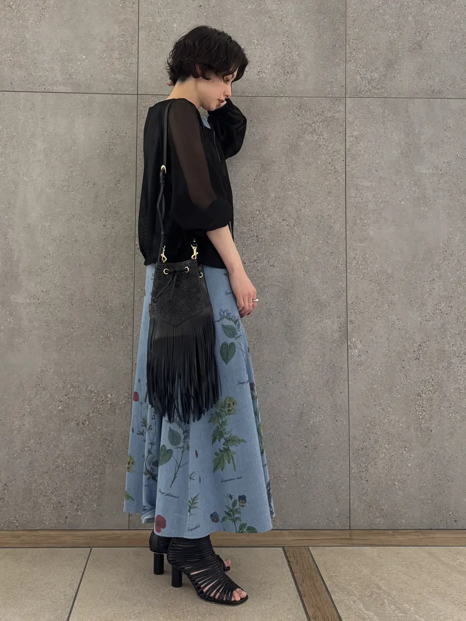 GRACE CONTINENTAL 村上 麗華 コーディネート画像