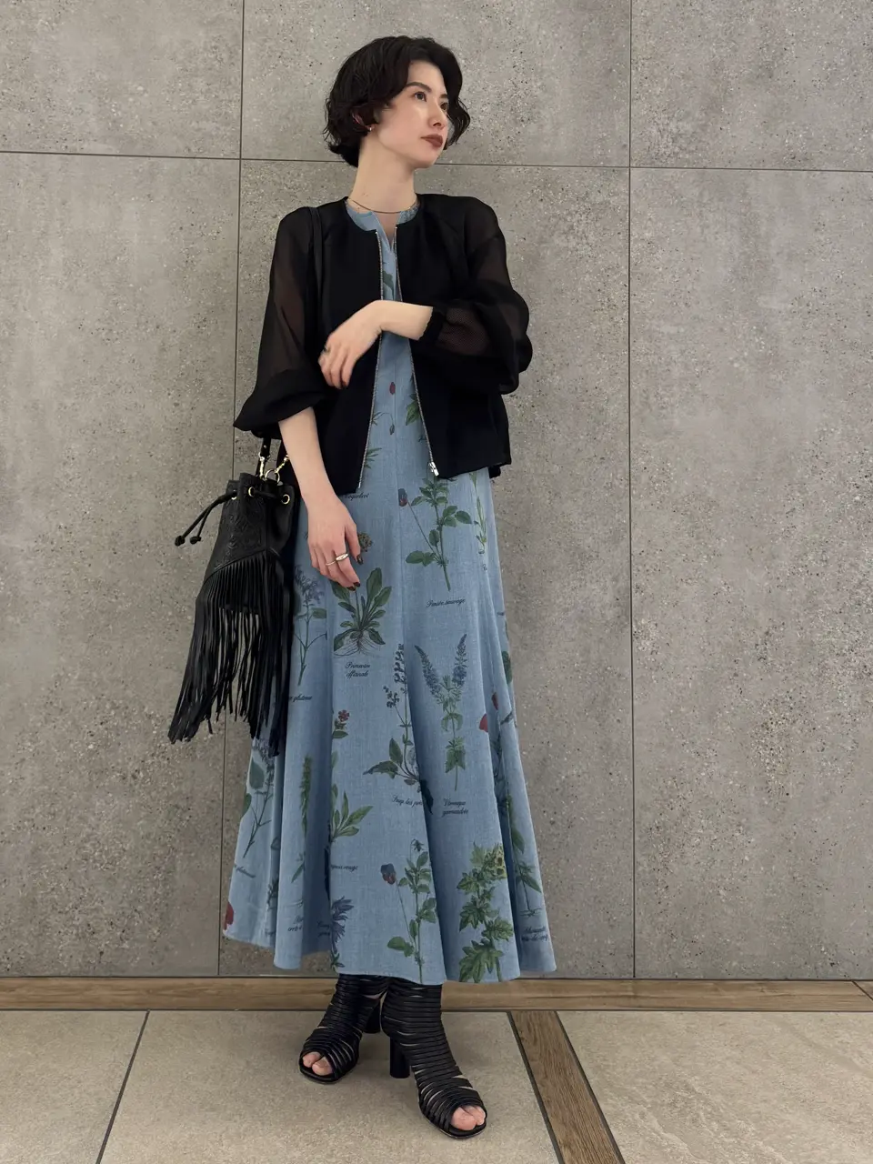 GRACE CONTINENTAL 村上 麗華 コーディネート画像