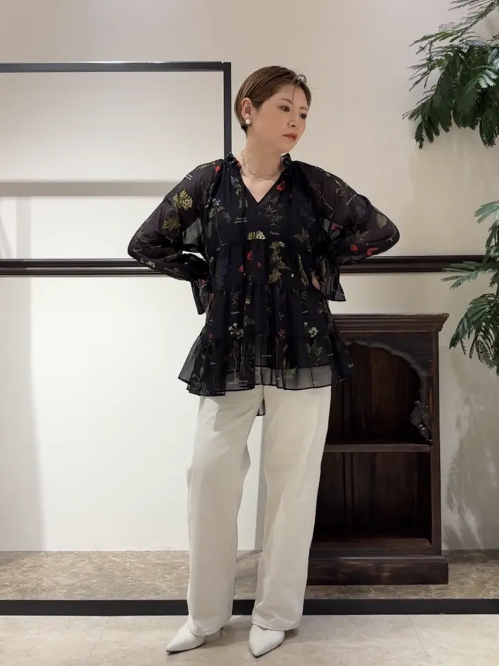 GRACE CONTINENTAL N.YURI コーディネート画像