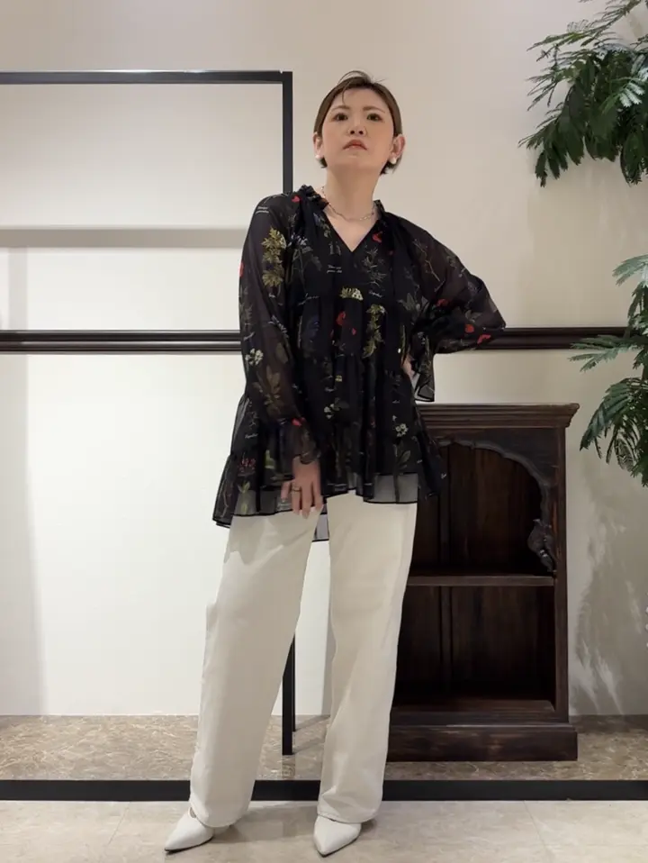 GRACE CONTINENTAL N.YURI コーディネート画像