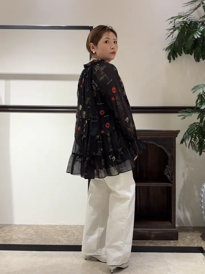 GRACE CONTINENTAL N.YURI コーディネート画像