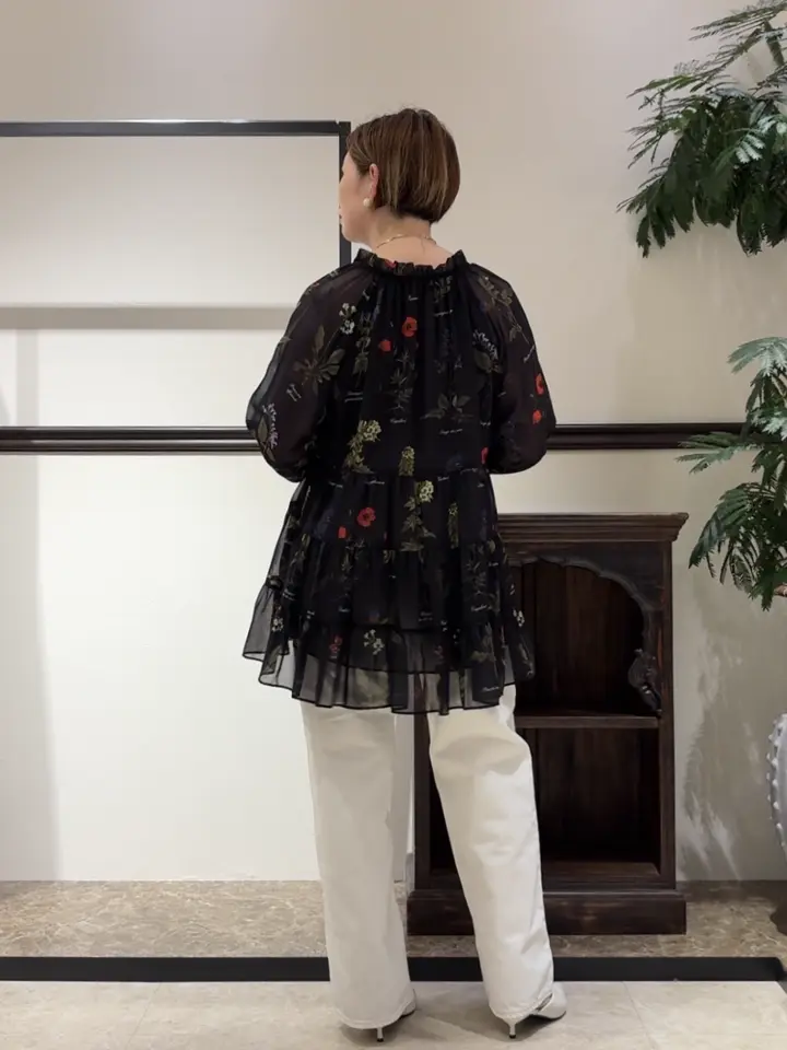 GRACE CONTINENTAL N.YURI コーディネート画像