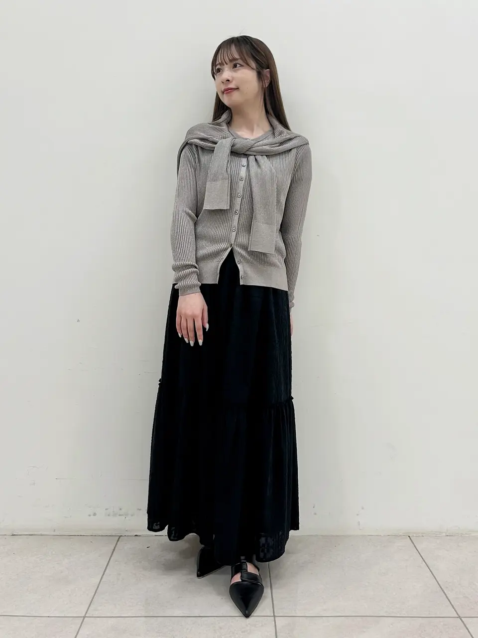 GRACE CONTINENTAL Miu Akamatsu コーディネート画像