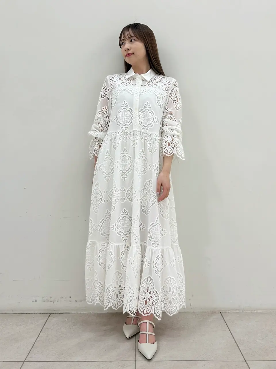 GRACE CONTINENTAL Miu Akamatsu コーディネート画像