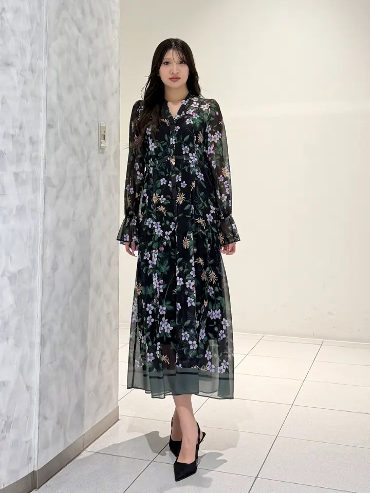 GRACE CONTINENTAL momo コーディネート画像