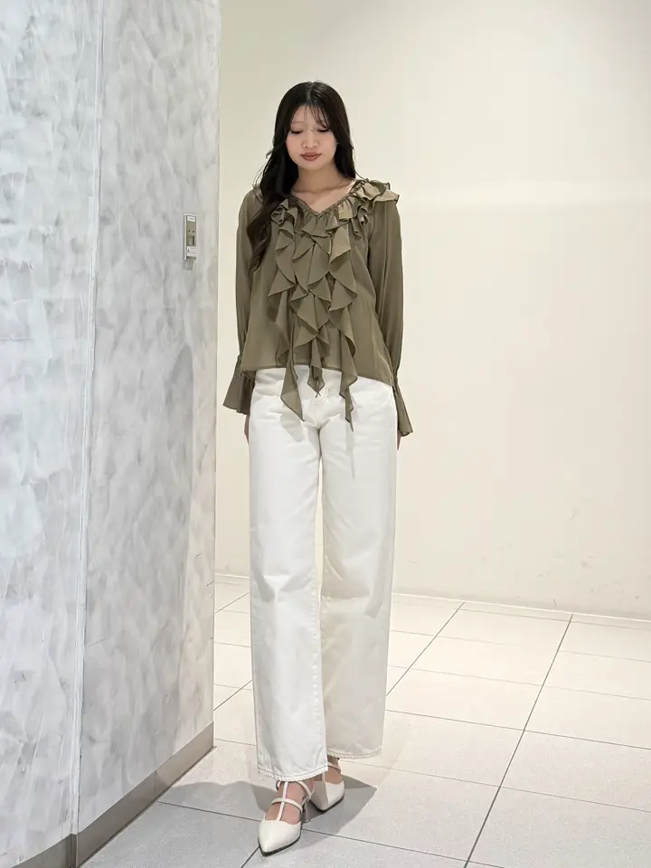 GRACE CONTINENTAL momo コーディネート画像