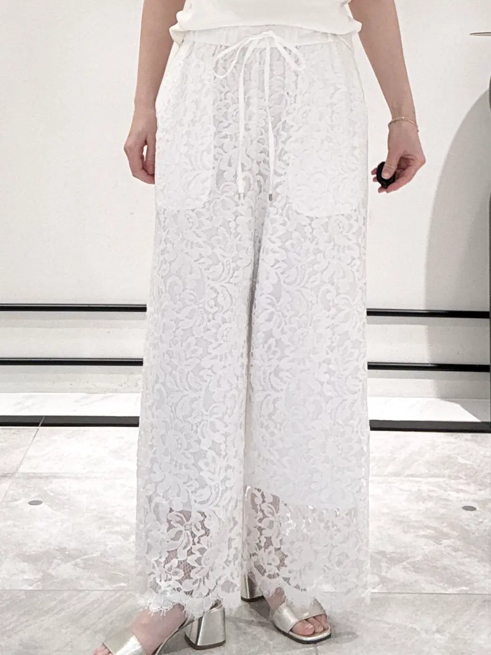 GRACE CONTINENTAL A.FUKUDA コーディネート画像