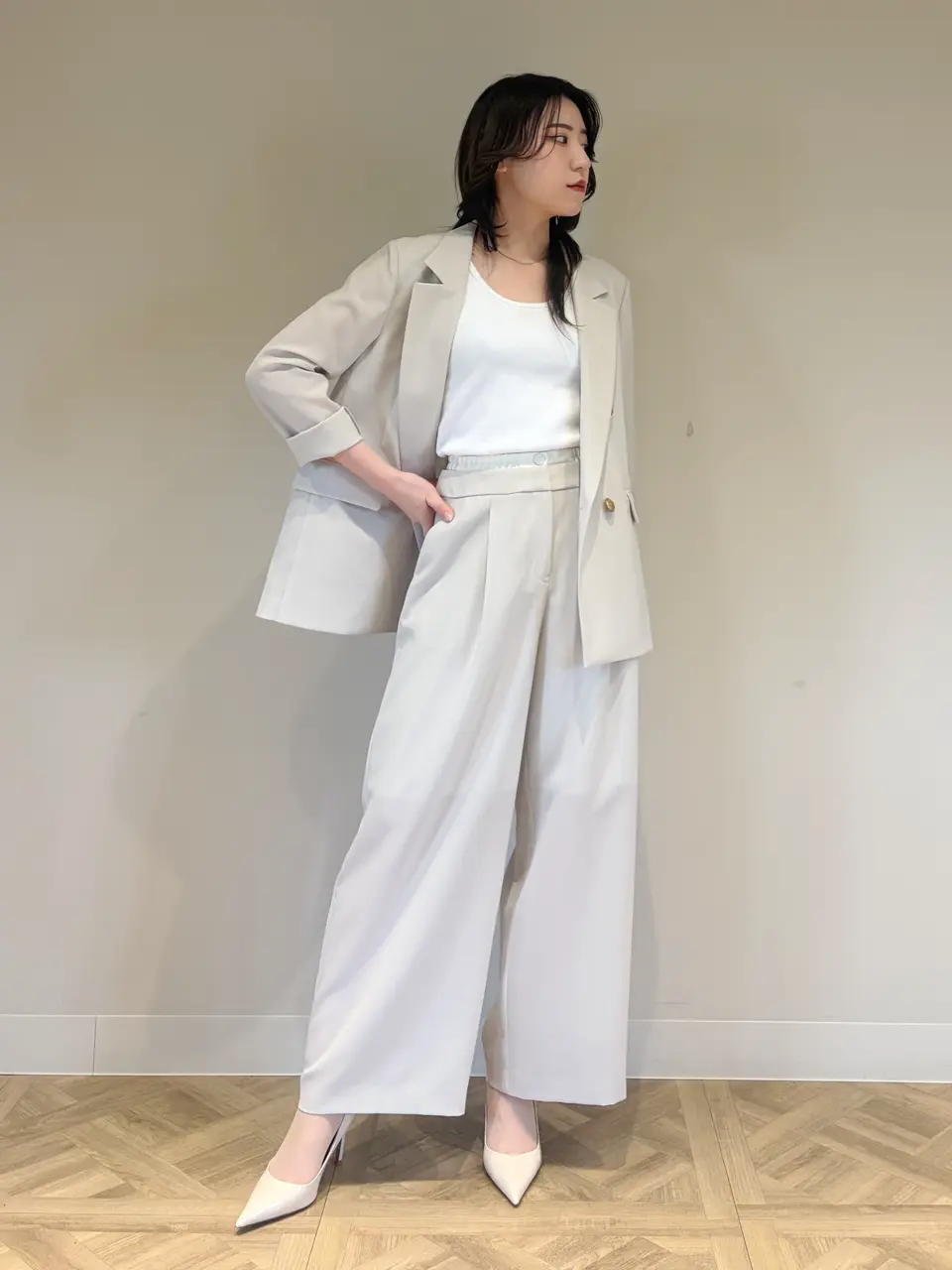 GRACE CONTINENTAL 𝙆𝙄𝙈𝙐 コーディネート画像