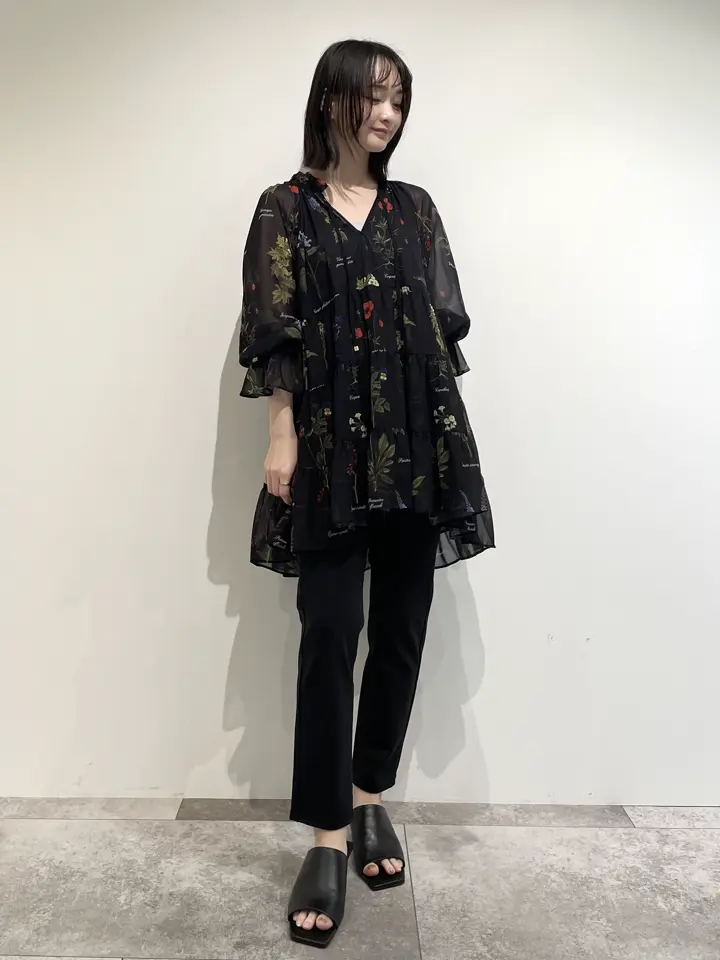 GRACE CONTINENTAL Nakatsu.m コーディネート画像