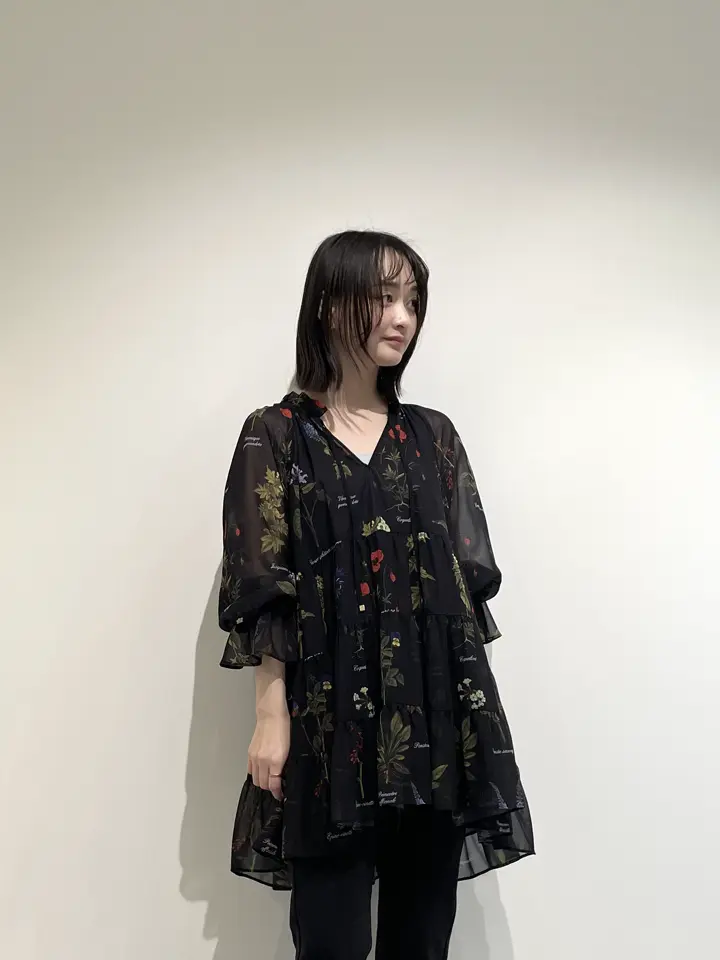 GRACE CONTINENTAL Nakatsu.m コーディネート画像