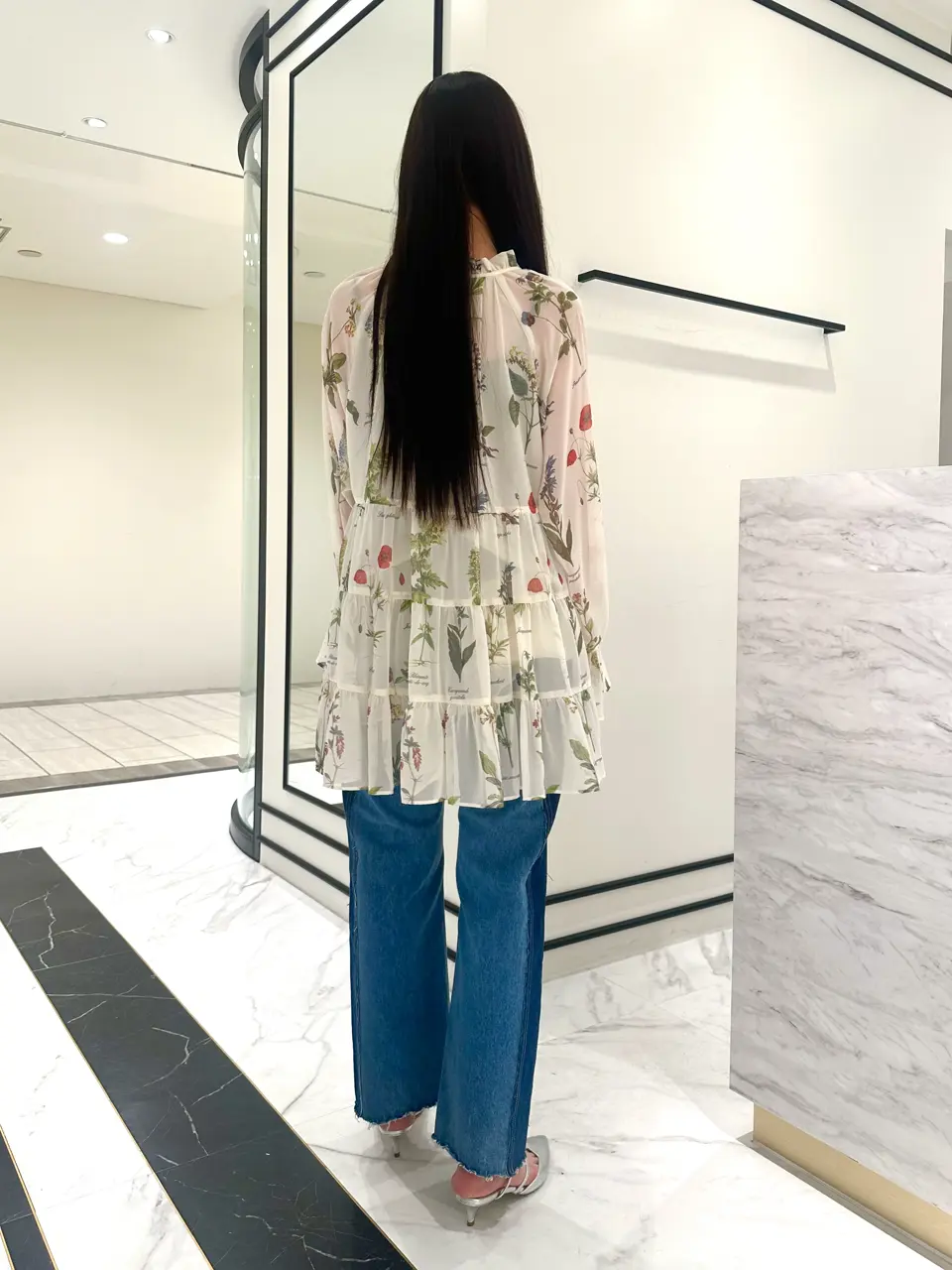 GRACE CONTINENTAL 髙田　美衣 コーディネート画像